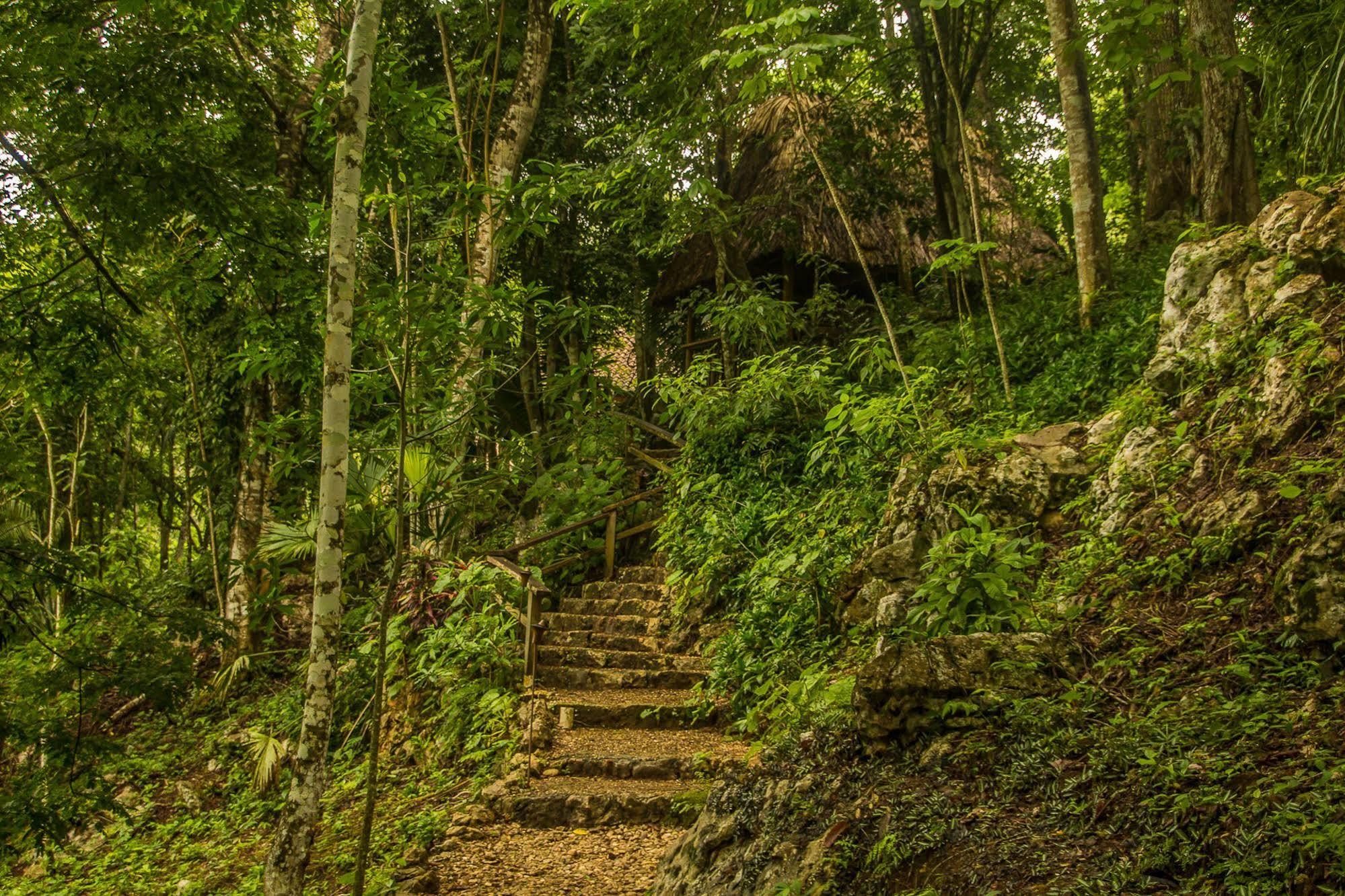 Mystic River Resort San Ignacio Exterior photo